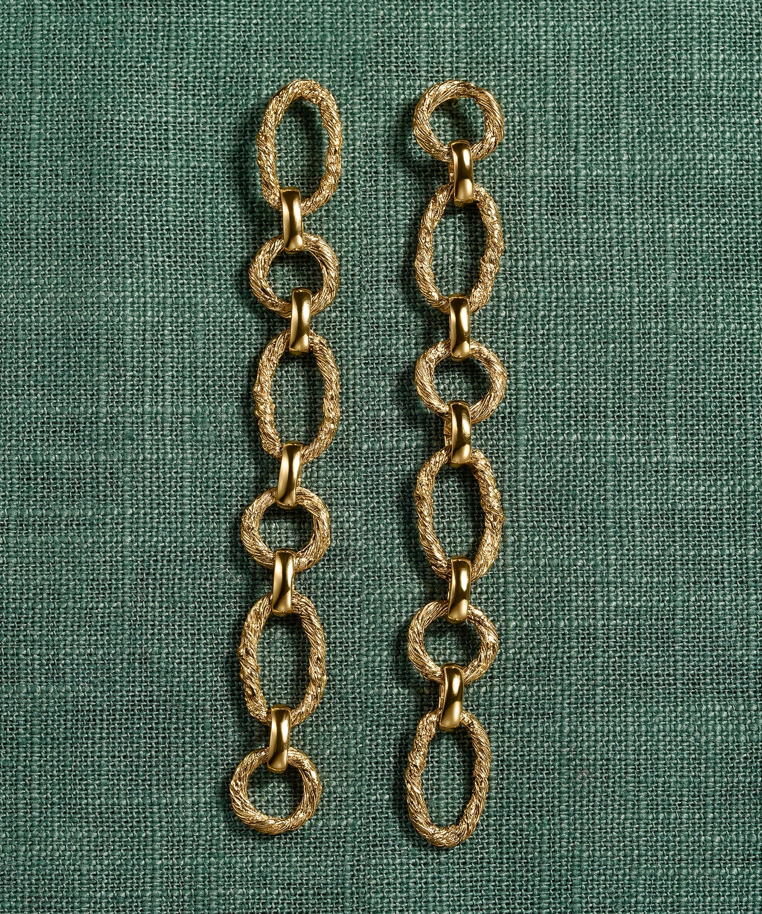 Sonia Folache Pendientes L Sonia  Latón bañado en oro de 18k
