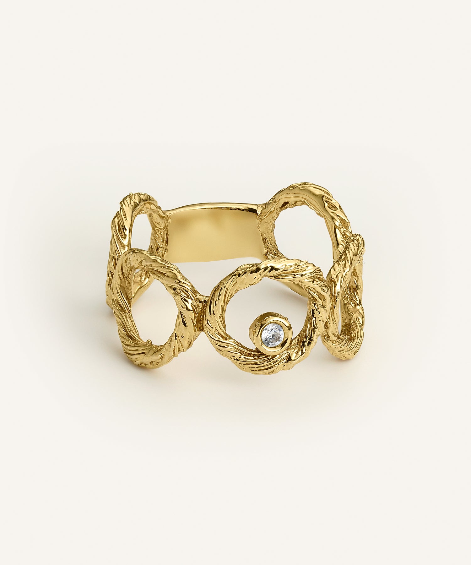 Sonia Folache Anillo Redondo Gloria Latón Bañado en oro de 18k con Circonita Artesanal