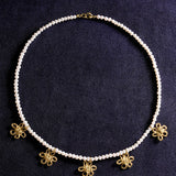 Sonia Folache Choker Perlas Olivia Latón bañado en oro de 18k con Perlas
