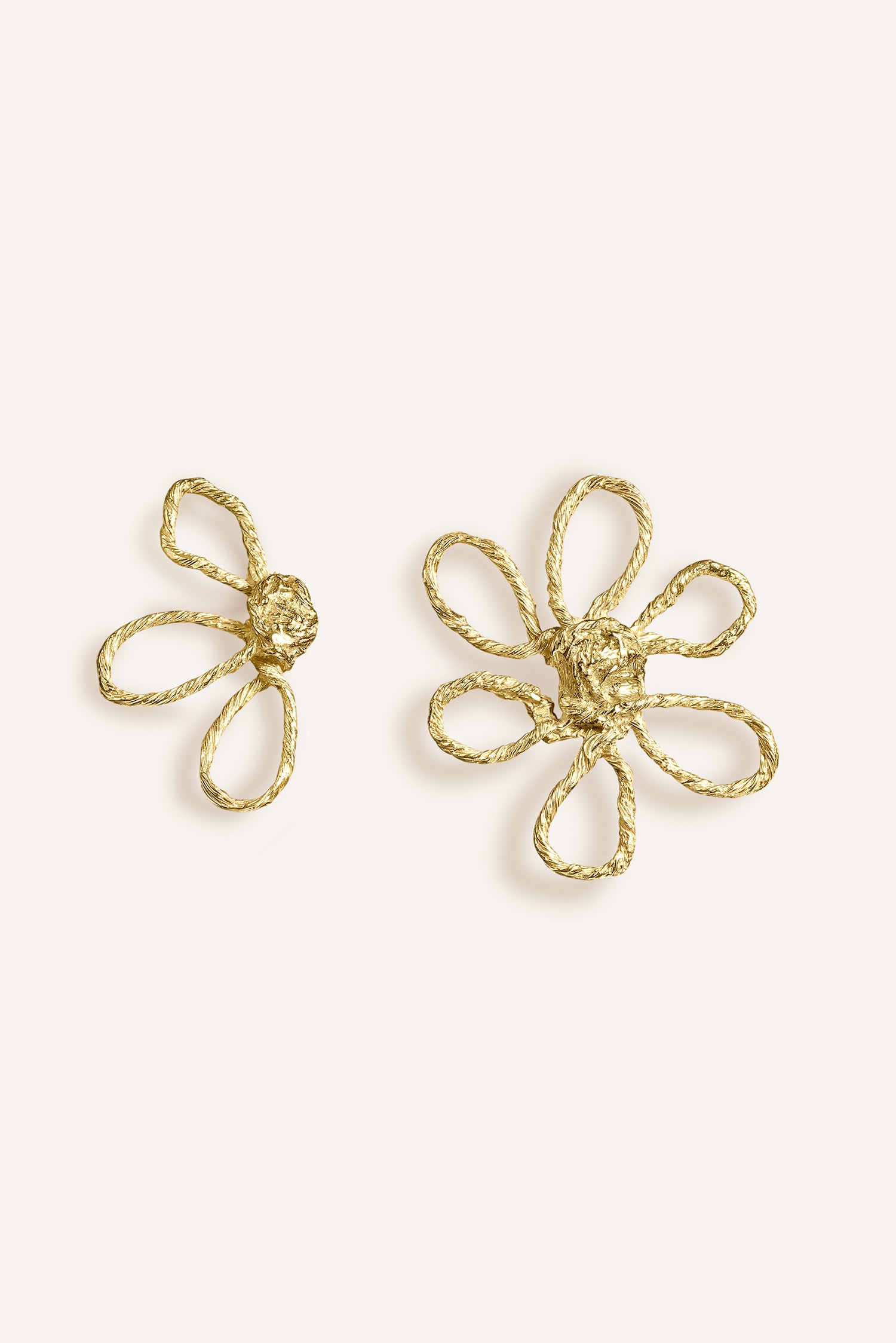 Sonia Folache Pendientes 3x1 Olivia Latón bañado en oro de 18k
