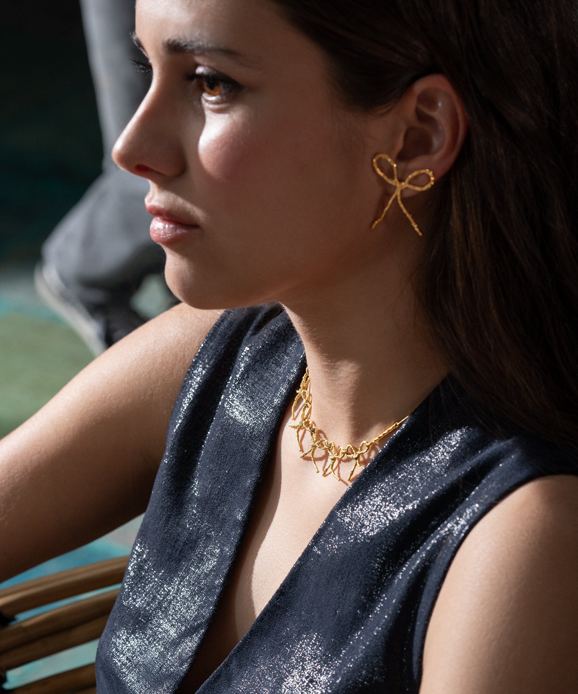 Sonia Folache Pendientes L Amparo Latón bañado en oro de 18k
