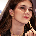 Sonia Folache Pendientes L Amparo Latón bañado en oro de 18k
