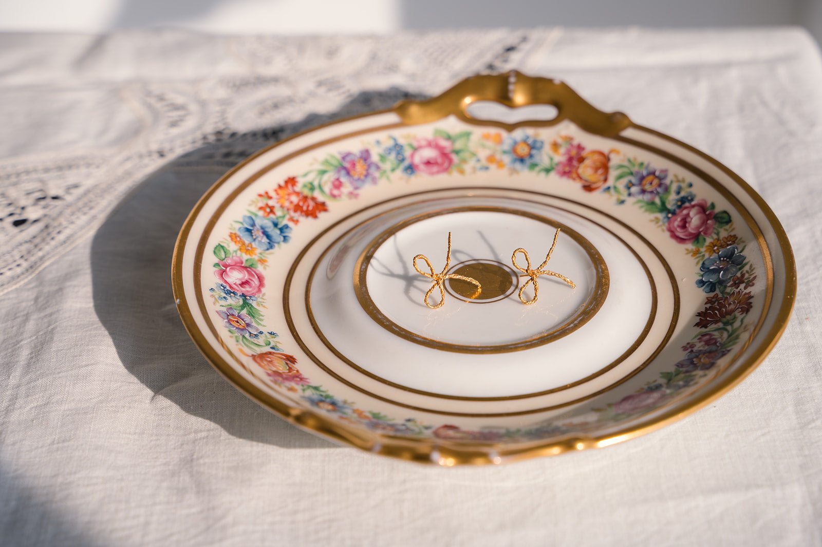 Pendientes Amparo S oro 18k Sonia Folache bisutería fina